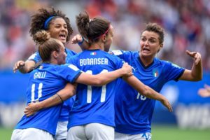 calcio-mondiali-donne-1024x683-300x200 A Bologna le calciatrici hanno smesso di sognare